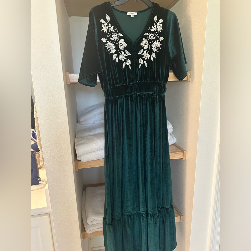 Green Velvet Midi